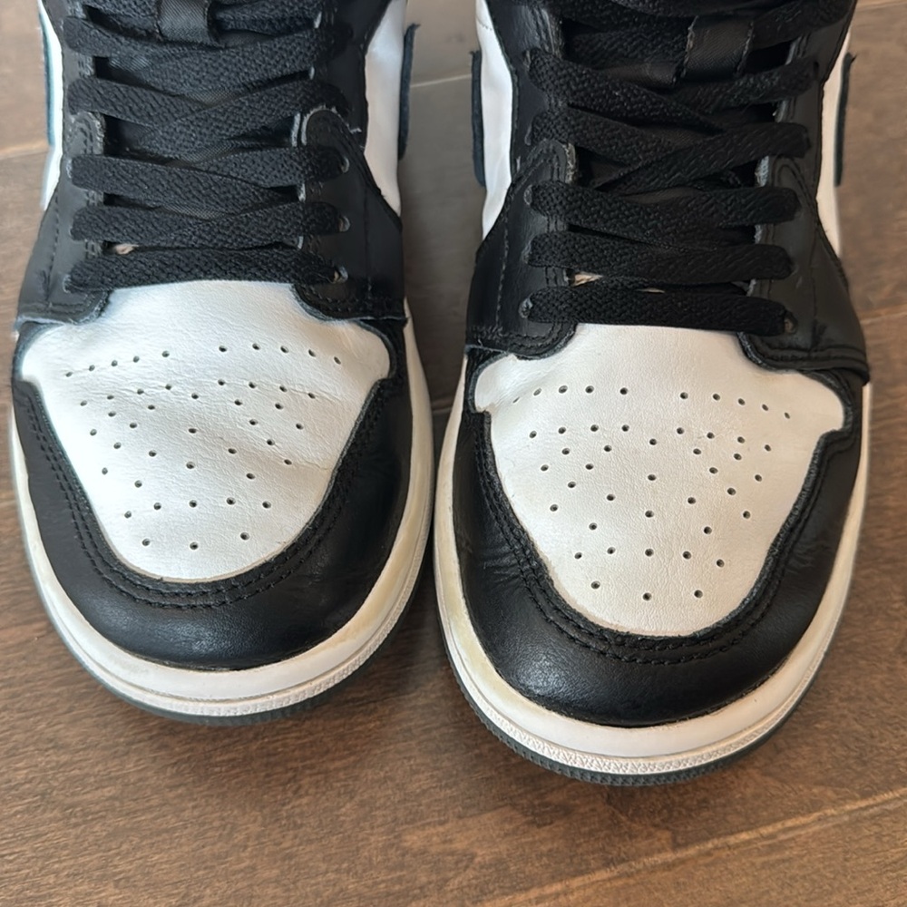 Air Jordan 1 mid size 8 - Picture 8 of 10